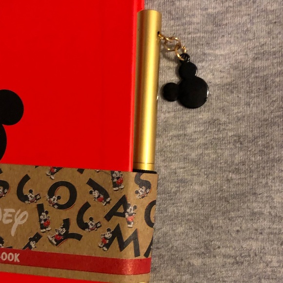 Mickey Mouse NoteBook - Picture 2 of 5